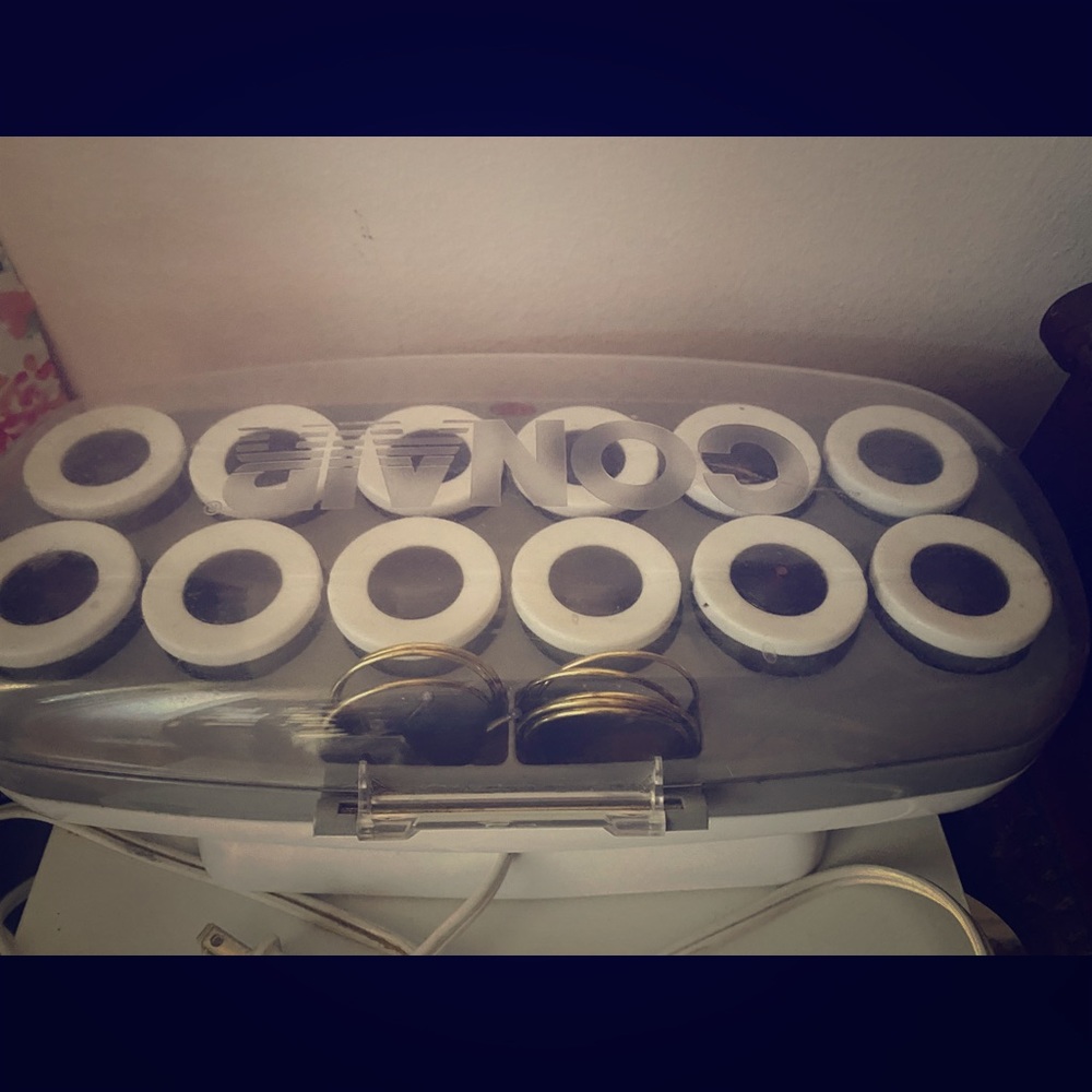 Volumizing hot rollers